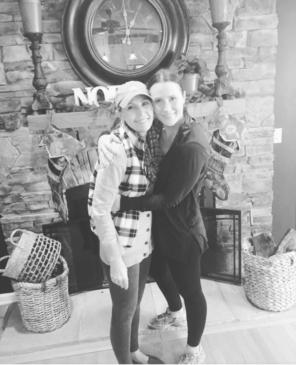 7AB0CD1B-0043-4E2E-AE25-89AED28937FC